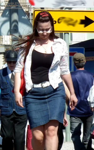 07-candid-babes-got-nice-bagos