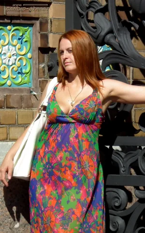 09-candid-babes-got-nice-bagos