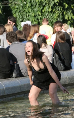 17-sweet-candid-boobs